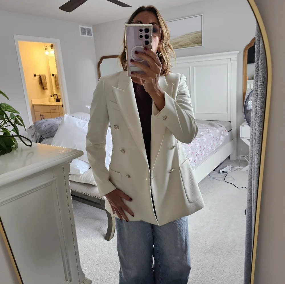 Reiss Slightly Oversized Ivory Blazer, 6 - Picture 3 of 5